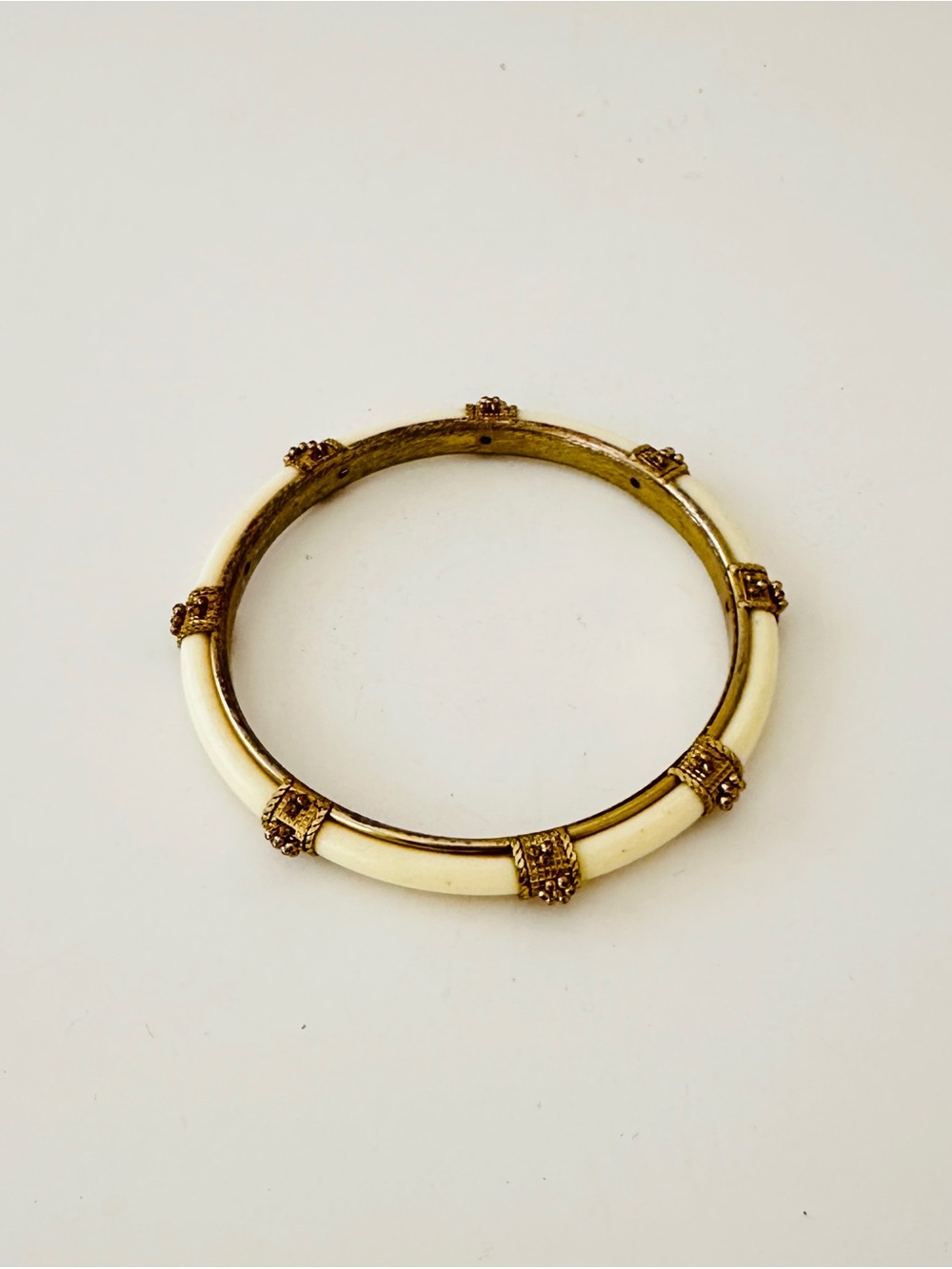 Vintage Mid-Century Ornate Bangle Bracelet